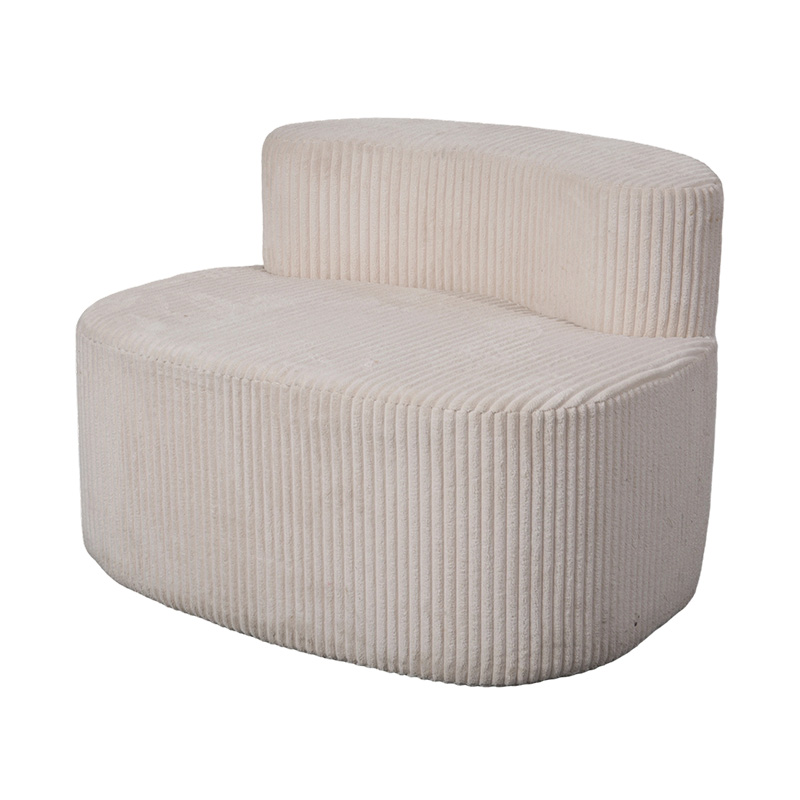 Yhden hengen sohva vaalea beige vakosametti kaareva selkänoja Yhden hengen sohva vaalea beige vakosametti kaareva selkänoja